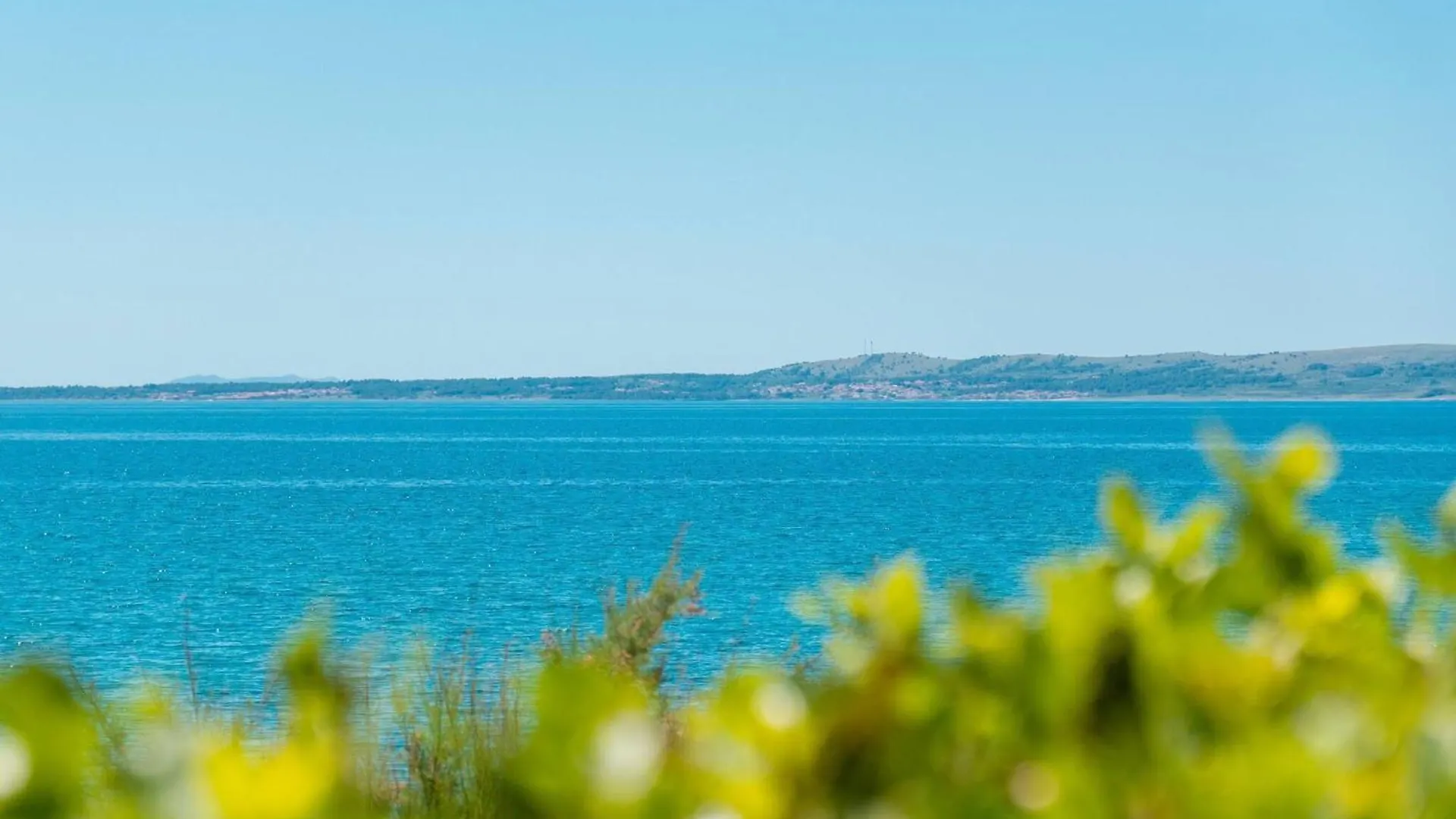 My Dalmatia - Beach House Festini With Private Jacuzzi & Sea View Košljun Croácia